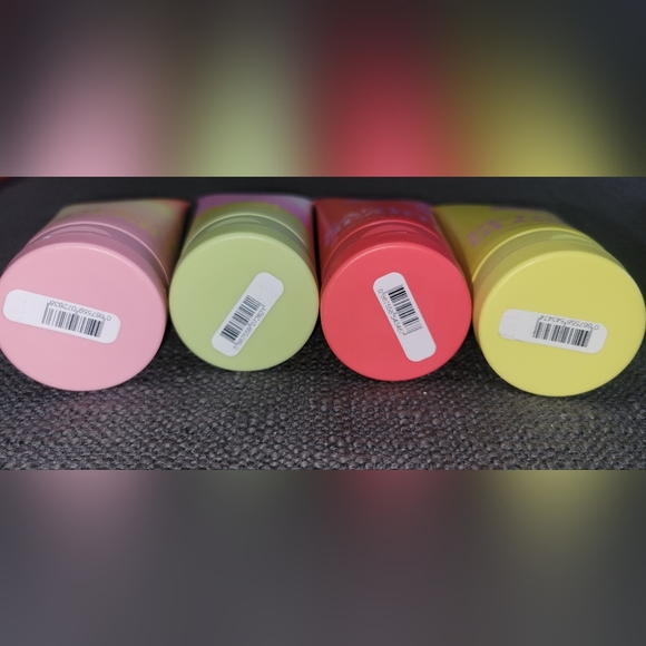 Set of 4 NEW Victoria's Secret Lotions - Picture 3 of 7